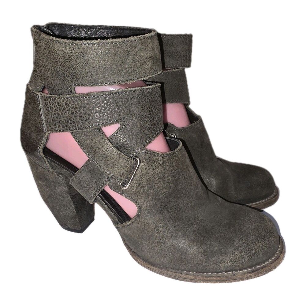 LD Tuttle 8.5 US Gray Distressed Zipper Heels Boho Brutalist Boho Ankle Booties